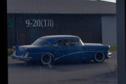 Siste bilen med motivet 9-20(18) kommer her, det er en Buick Spesial 43. Den blir en raggarbil, selv om det er en god gammel veteran