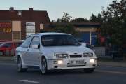 Og når du kommer i en Ford Sierra RS Cosworth, som er en veteran som vi alle husker, da må du komme i sjangeren rånerbil