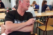 Nå må fotografen få seg litt mat ellers så svimer han av