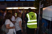 Klokken har passert 24.00, på tide vi gamle gir oss nå