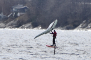 Morten 14 april 2024 - Flyvende objekt over Drøbaksundet