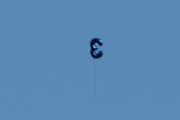 Morten 24 juni 2023 - Heliumballong over Høyenhall, juni er måneden for ballonger, nå må jeg sjekke om den er fjernstyrt
