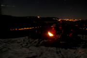 19 februar 2019 - Stemning rundt bålet på tirsdag-fullmåne