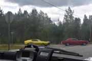 En av bilene som kommer ut ser jeg er en Ford Mustang fra 1973, skal vi på et veterantreff for Ford?