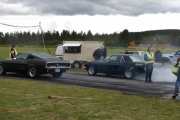 Da følger vi disse, begge er en Ford Mustang fra 1967