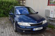 Men nå må vi ta en titt på de andre bilene hos junior, dette er en Renault Laguna fra 2003