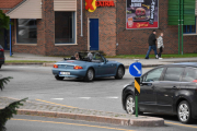 Som jeg skrev tidligere, her er det blanding. Det vi ser her er en BMW Z3 fra 1997