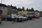 Det kommer flere og flere inn på parkeringen, vi for ta et par overblikk bilder