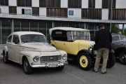 Her kommer to til, en Volvo PV, 1965 modell og en god gammel Citroen Touring C4C fra 1927. Nå snakker vi veldig gammel årgang
