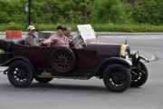 Når man ikke har blinklys på bilen bruker man armen som her