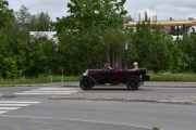 Men her kommer den tilbake, det er forresten en Fiat fra 1925