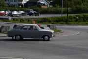Men hvor skal du? Du kjører feil vei og det er en Opel Kadett