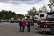 Ble bare litt nysgjerrig på de store bilene også, er de veteraner? Vi prøver, Scania T142 fra 1988 og en Volvo F12 fra 1984. Jo da, de er absolutt veteraner