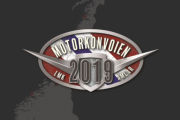 Motorkonvoien 2019. Her har vi funnet litt info om dette store arrangementet som flere samarbeider med. Skal vi ta en titt?