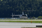 Dette er LN-OZM som er en Robinson R44 Raven II fra 2008 som også European Helicopter Center eier