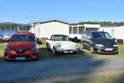 Av Renault Caravelle så var det 2 stykker, men den finske Renault Clio TCe 100 og Renault Espace 2.0 RT, var det bare en av