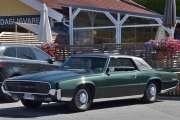 Mulig at jeg tar litt av, men ser jeg en veteran så tar jeg bilde. Dette er en Ford Thunderbird som også kalt T-Bird og er fra 1966