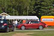 Finsk Renault Laguna sport passerer, sidevinduet er åpent og sjåføren har det veldig bra