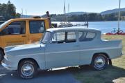 Veteran denne også, så vi tar den med. Det er en britisk Ford Anglia fra rundt 1960 åra
