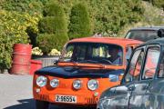 Og her kommer det en Renault 8 fra 1970, hvis den ikke ha en knekk på panseret så er det en Renault 10. Da vet du det