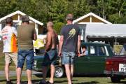 Men her må vi ha tunga rett i munn, dette er ikke en Renault 8, men en Renault 10 fra 1970. Den har ingen knekk på panseret husker du