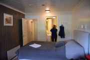 Ankomst Dovregubbens hall, nytt rom rett ved siden av det vi hadde på oppover turen og like bra. Men så fikk jeg litt feber, så vi hopper rett til neste dag.