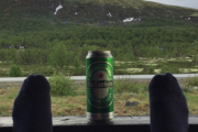 Jeg lovet dere utsikten fra verandaen på rommet vårt, vel her for dere den. Da sier jeg god natt