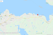 Og derfra kan vi kjøre alle småveiene langs fjorden til vi er fremme til campingen og festen kan begynne
