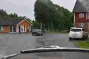 En Renault 10 står allerede der foran resepsjonen