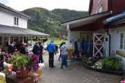 Vuddu Valley nå skal vi alle ta en tur inn å se også
