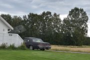 Men nå er vi på farten, og neste bil vi registrerer er en amerikansk bil rundt 1970 åra