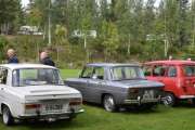 Men vi har flere, fra venstre kan du studere forskjellen mellom en Renault 10 og neste som er en Renault 8, og til slutt den populære Renault 4 GTL