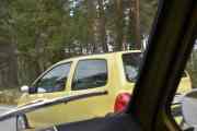 Et raskt hofteskudd og vi ser at Twingo også er passert
