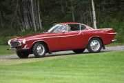 Men nå kommer Edward ned med sin Volvo P1800S fra 1966
