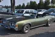 Fredag. Mens vi venter så rusler jeg litt rundt, og her ser vi på en veteran. Mercury Cougar, vi er nok på modellen fra 1971–1973 tror jeg