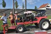 Fredag. Hvis jeg skriver at dette er en Renault-traktor, da reagerer du...