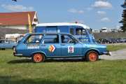 Lørdag. Så kommer vi til en Renault 12 TN stasjonsvogn fra 1974, dette er en meget spesiell bil som jeg også har bygget i 1/87 skala