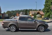Lørdag. Så kommer bil tjuefem, litt rart å se en Renault Alaskan i rundkjøringa på Flisa, den har jo egentlig aldri vært klar for Norge
