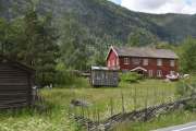 Storrusten Gjestehus & Camping på Sjoa er neste sted vi passerer, jeg fant ikke ut hvor lenge dem har vært her
