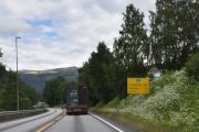 Men nå snakker vi, nå er det ikke langt igjen til Dombås, vi må bare til Dovre først. Det forvirret meg sist jeg kjørte her også