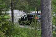 Men her så forsvinner det en Renault, kan det være en Renault Espace? Vi tar en titt når dem kommer tilbake