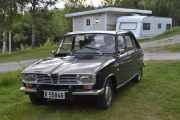 Her kommer sistemann i kveld, det er en Renault 16 fra 1968