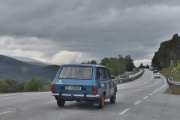 Renault 12 stasjonsvogn er det behagelige og nyttige i harmonisk forening. En stor bred bakdør hengslet i overkant som gir en terskelfri adkomst til 910 liter bagasjeplass. Det var noe dem skrev i gamledager