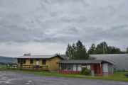 Innlandet Flyklubb ble etablert i 1935 og fyller 90 år i 2025,  og når det gjelder HaGL fallskjermklubb, finner jeg bare datoene 1985 og 1998