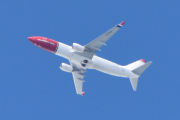 Så kommer Norwegian Air Shuttle AOC med sin Boeing 737-8JP fra 2016
