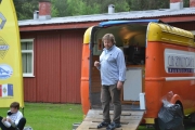 Nå tenker han, hvem er neste som skal få premie?