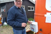 Tror du jeg fikk se hva han puttet oppi her da? Nei for det var svarene hans