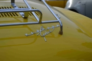 Nå skal vi ta en nærmere titt på ikke Renault-en. Det er en Volkswagen Karmann Ghia. Veteranbil dette også tror jeg