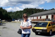 Quiz. Hvilken bil sitter denne damen i under kjøreturen?