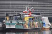 Oslo Havn. Når vi driver og zoomer oss inn så ser jeg også kulturbåten MS Bjørvika som er fra 1955 tror jeg, den har hatt mange navn og mange eiere